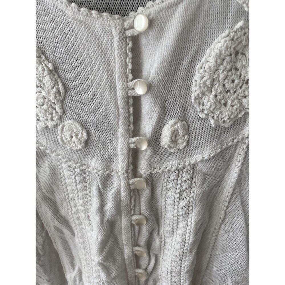 Bandolino women's cardigan, in a romantic style.100% cotton 8 - Picture 7 of 12